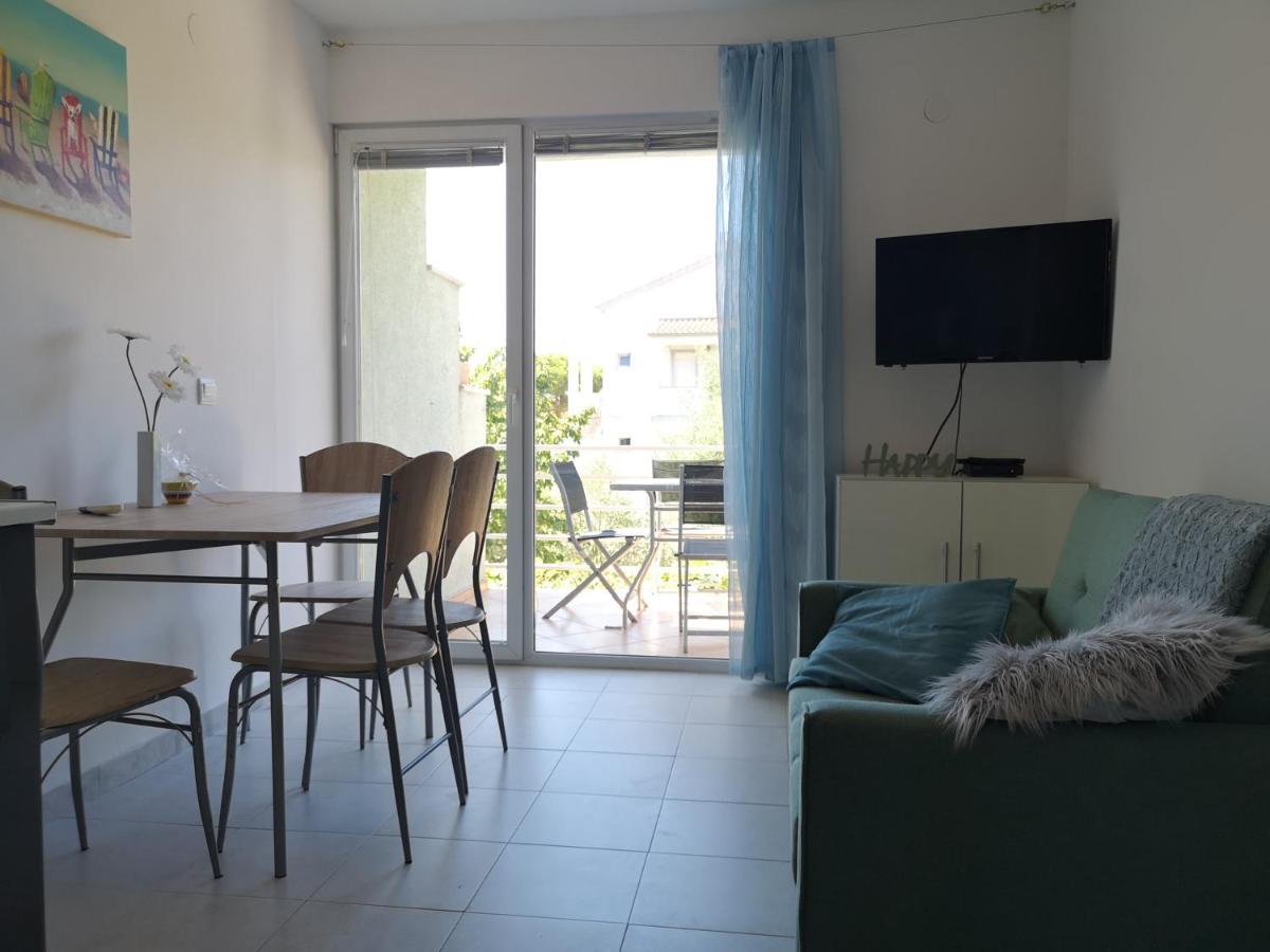 Chillout Apartments With Pool Patricia Fažana Exterior foto